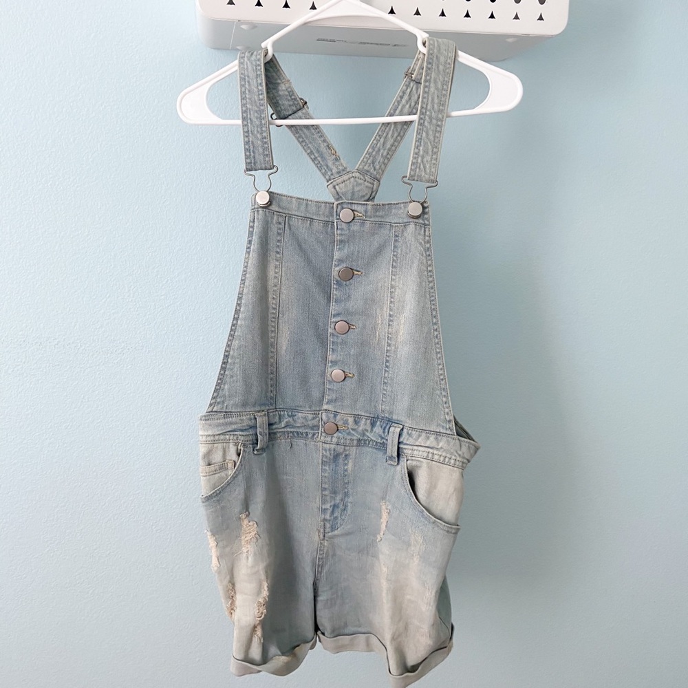 Overall Shorts - Picture 3 of 3